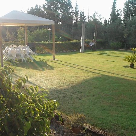 Bed and Breakfast Al Sole Di Пула Екстер'єр фото