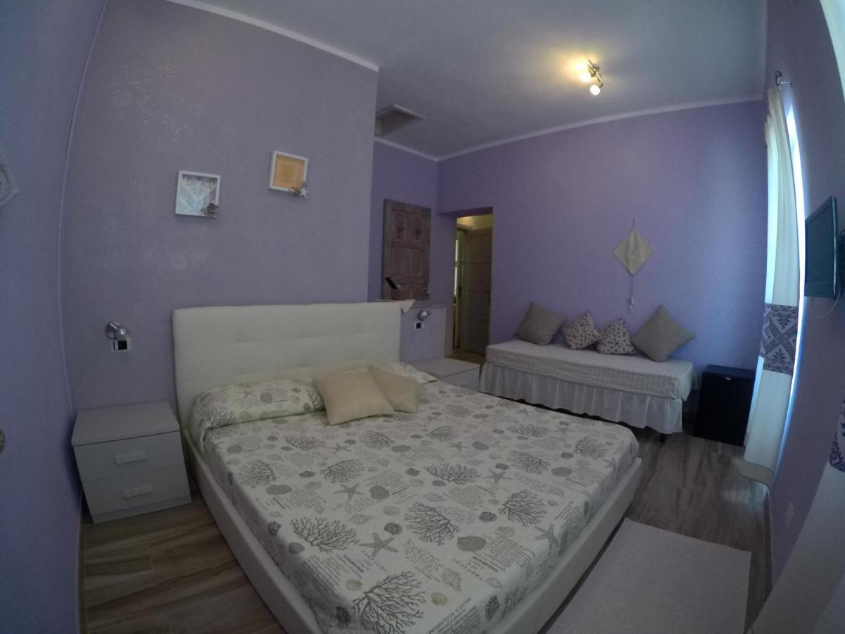 Bed and Breakfast Al Sole Di Пула Екстер'єр фото